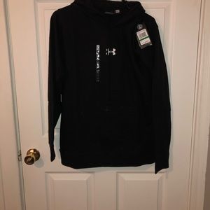 Black under armour hooded sweatshirt
